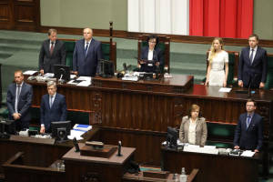 Elżbieta Witek - nowy marszałek Sejmu składa przysięgę,